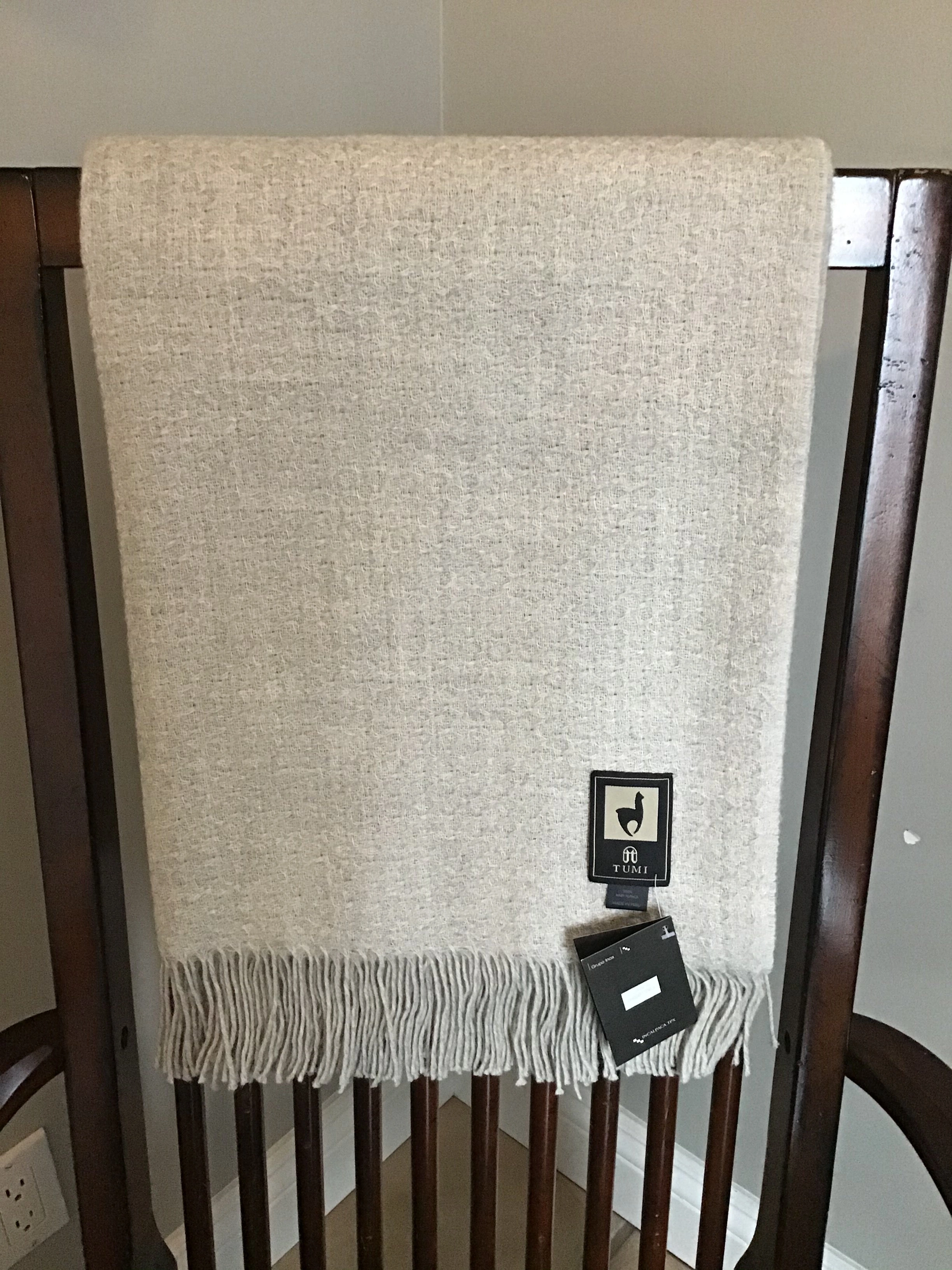 Cozy Cloud Alpaca Throw - Ultimate Comfort & Luxurious Warmth!